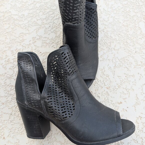 Soda brand booties - Picture 3 of 3